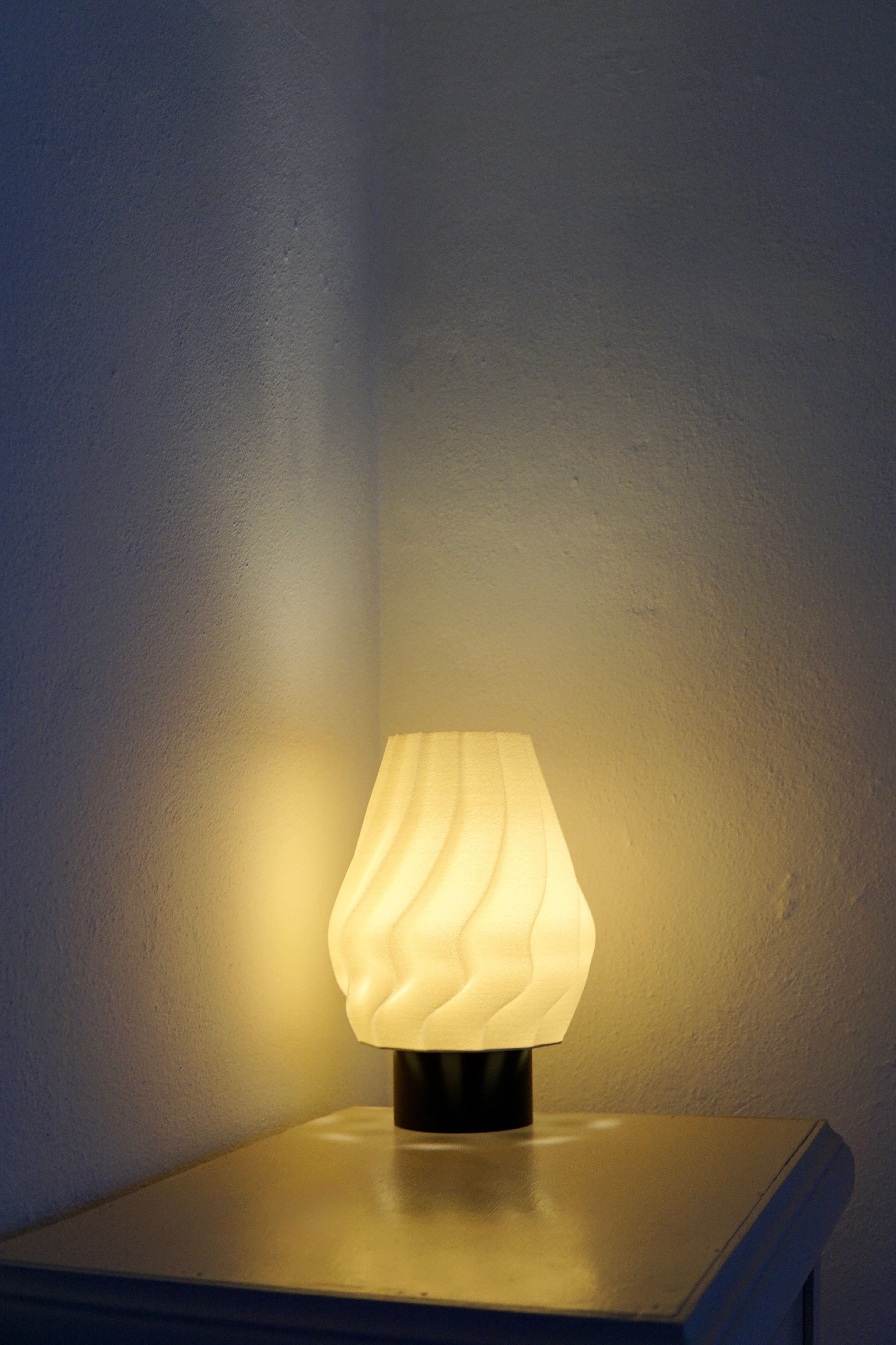 North Sea Wave L Off White Rough - Bordlampe